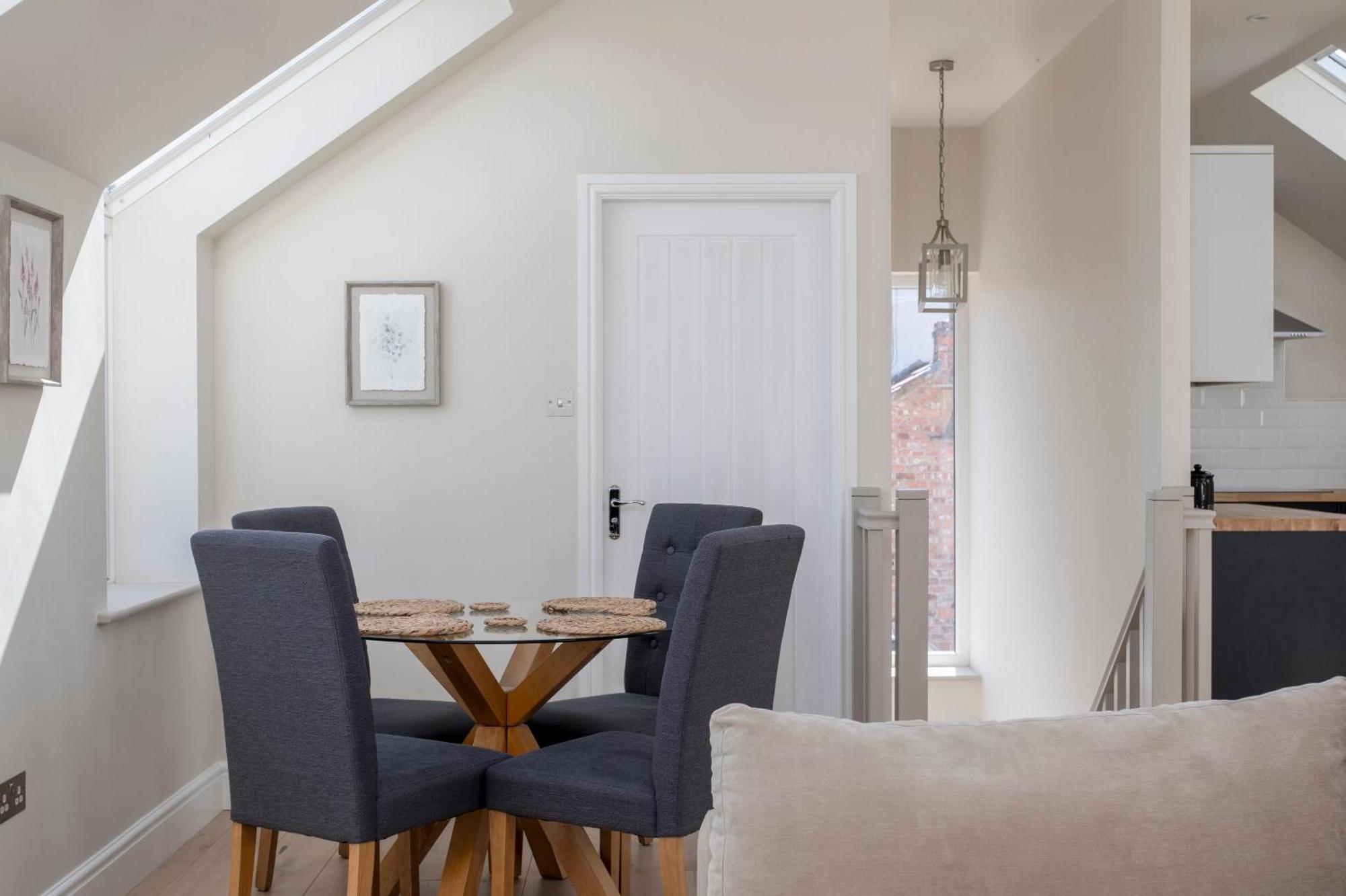 Bishop Monkton The Loft - Rural Setting With Parking 아파트 외부 사진